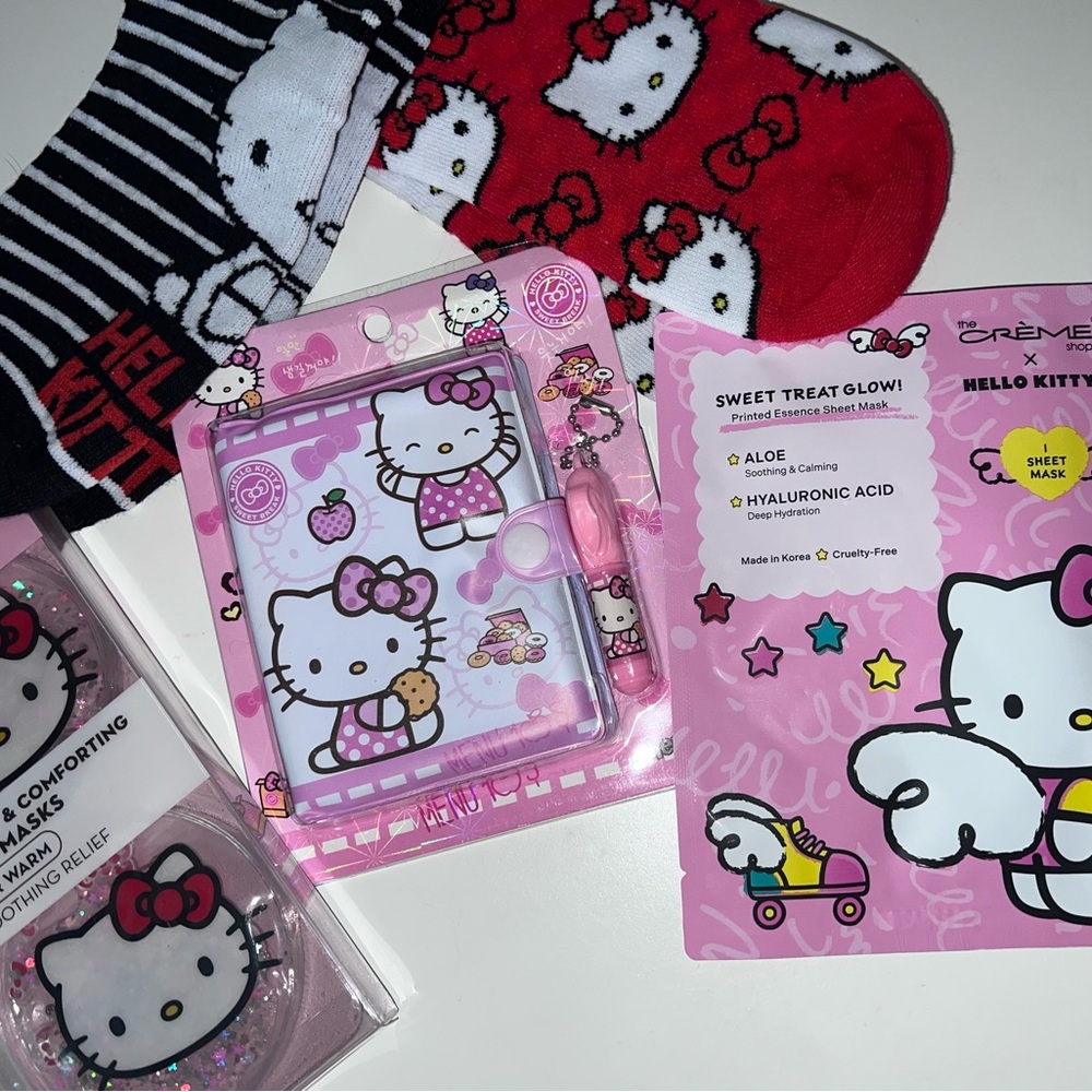 HELLO KITTY 5 PC Bundle NWT 2 Pr Socks, Face Mask Crémé Eye De-Puffer & Notebook - Picture 3 of 8